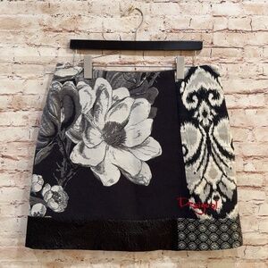 Desigual Black Geminis Floral Printed Skirt Size 44 US XL-12